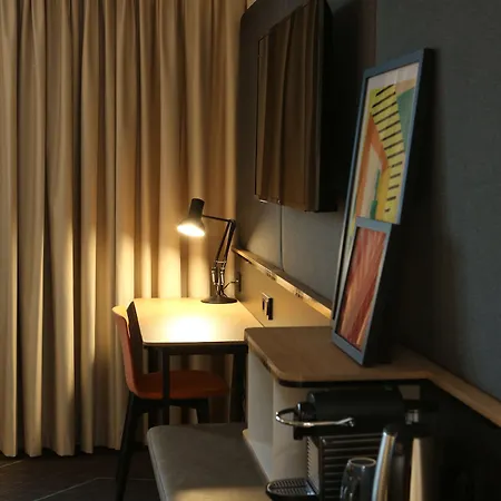 Hotel The Hague - By Ihg Voorburg