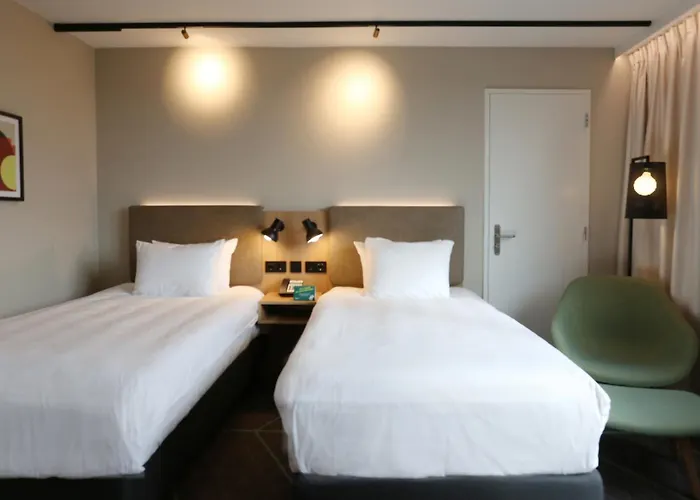 Hotel The Hague - By Ihg 4*