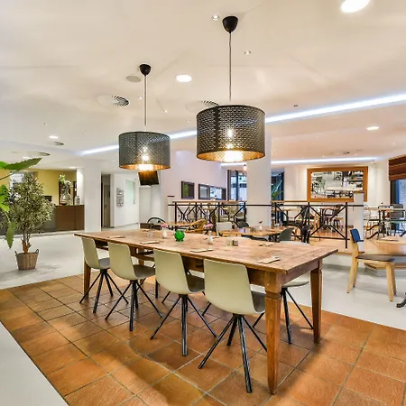 Hotel The Hague - By Ihg Voorburg