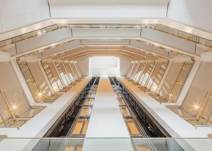 The Hague - By Ihg Отель