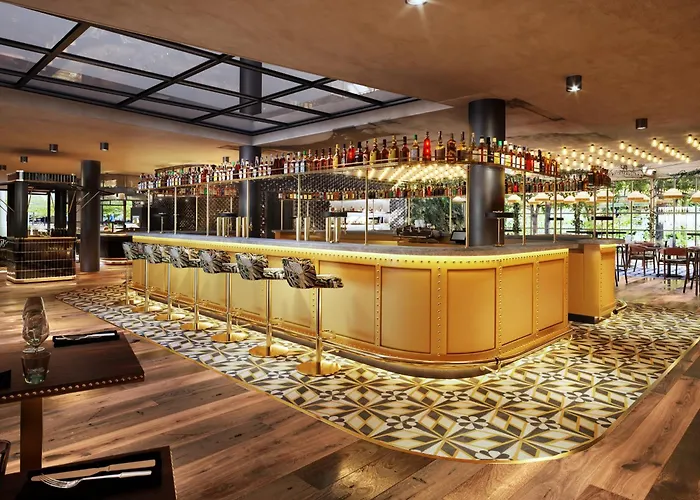 Отель The Hague - By Ihg Ворбюрг