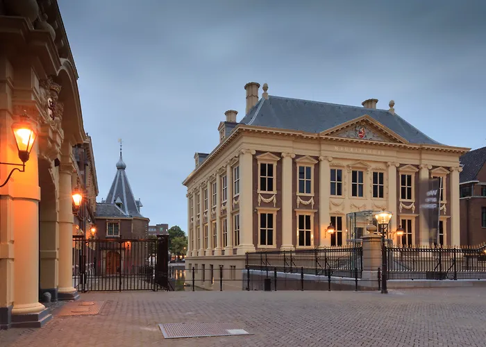 Отель The Hague - By Ihg