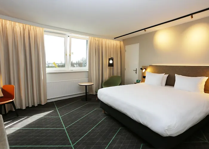 The Hague - By Ihg Отель 4*