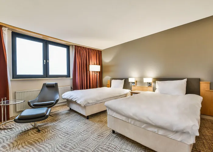 The Hague - By Ihg Отель 4*