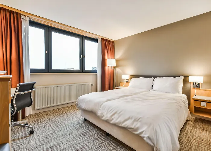 The Hague - By Ihg Ворбюрг